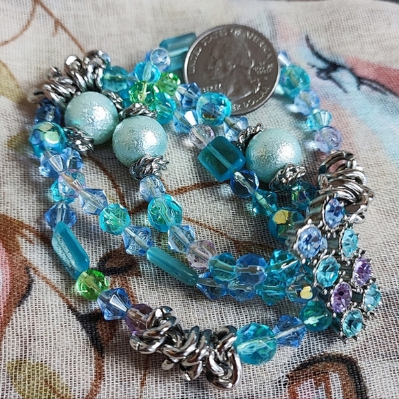 3 Strand Vintage Blue Pastel Faceted Glass Beads Beaded Stretch Bracelet - Picture 8 of 11
